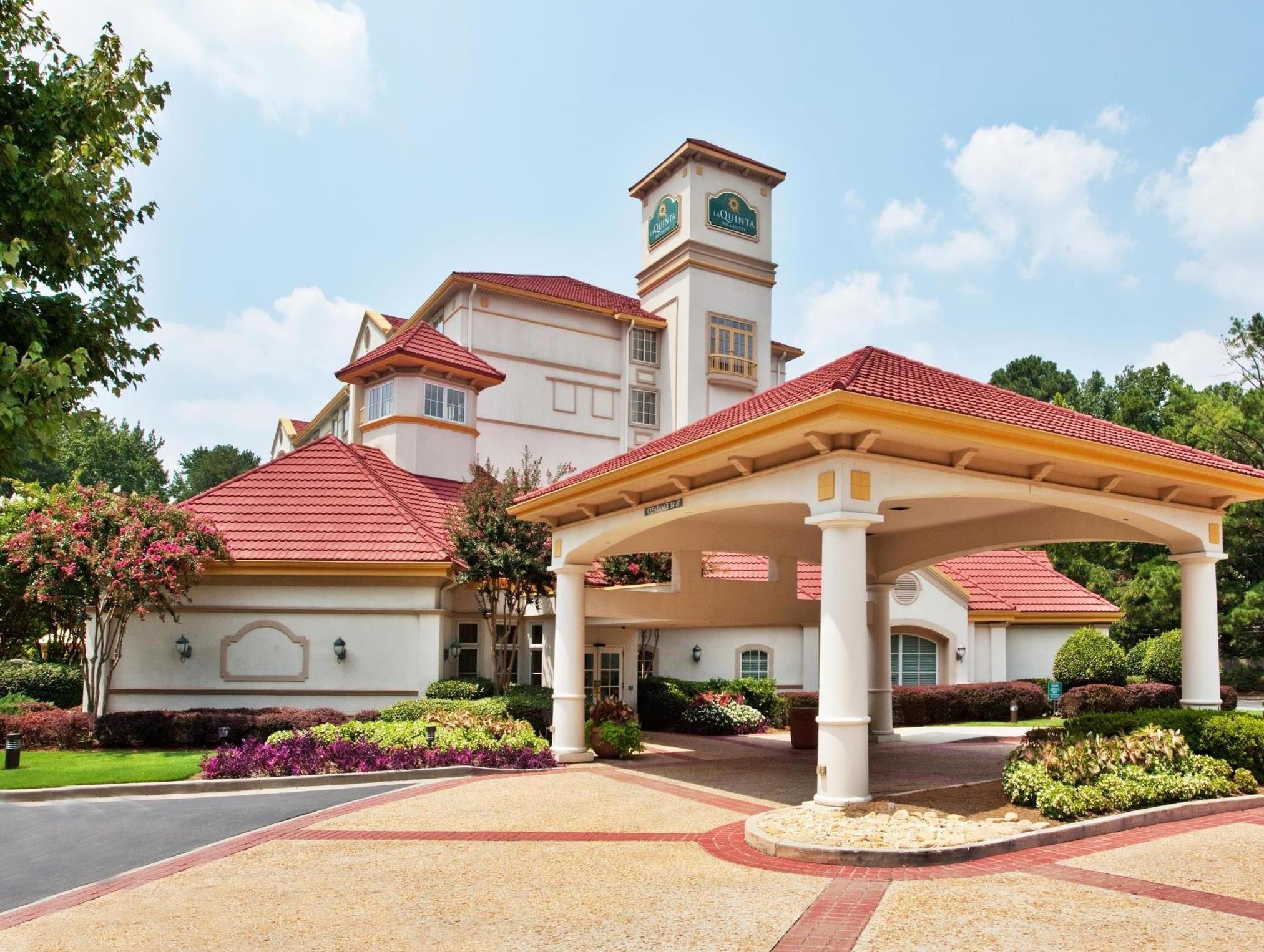La Quinta By Wyndham Atlanta Conyers Hotell Exteriör bild